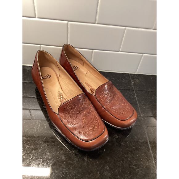 soft Women's embroidered leather loafer Hilllary color leaf women's us size 10W - Picture 2 of 11